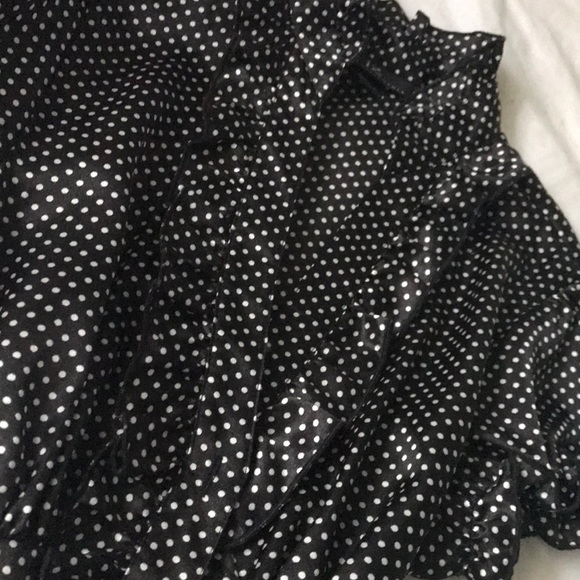 Polka dot cap sleeve blouse - Picture 2 of 3